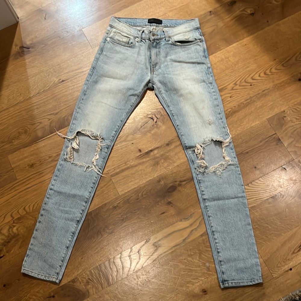 Daniel Patrick Distressed Light Wash Skinny Jeans Size 29